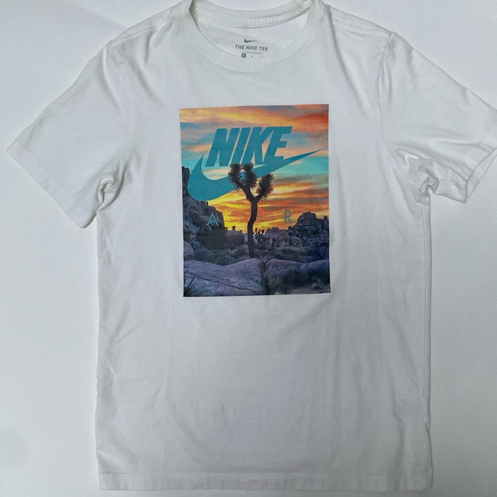 Nike Air Sunny Desert Tee
*Last Call, leaving soon